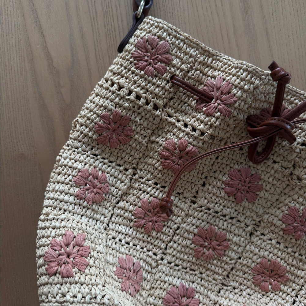 Sezane Farrow Raphia Floral Blush Women Bag